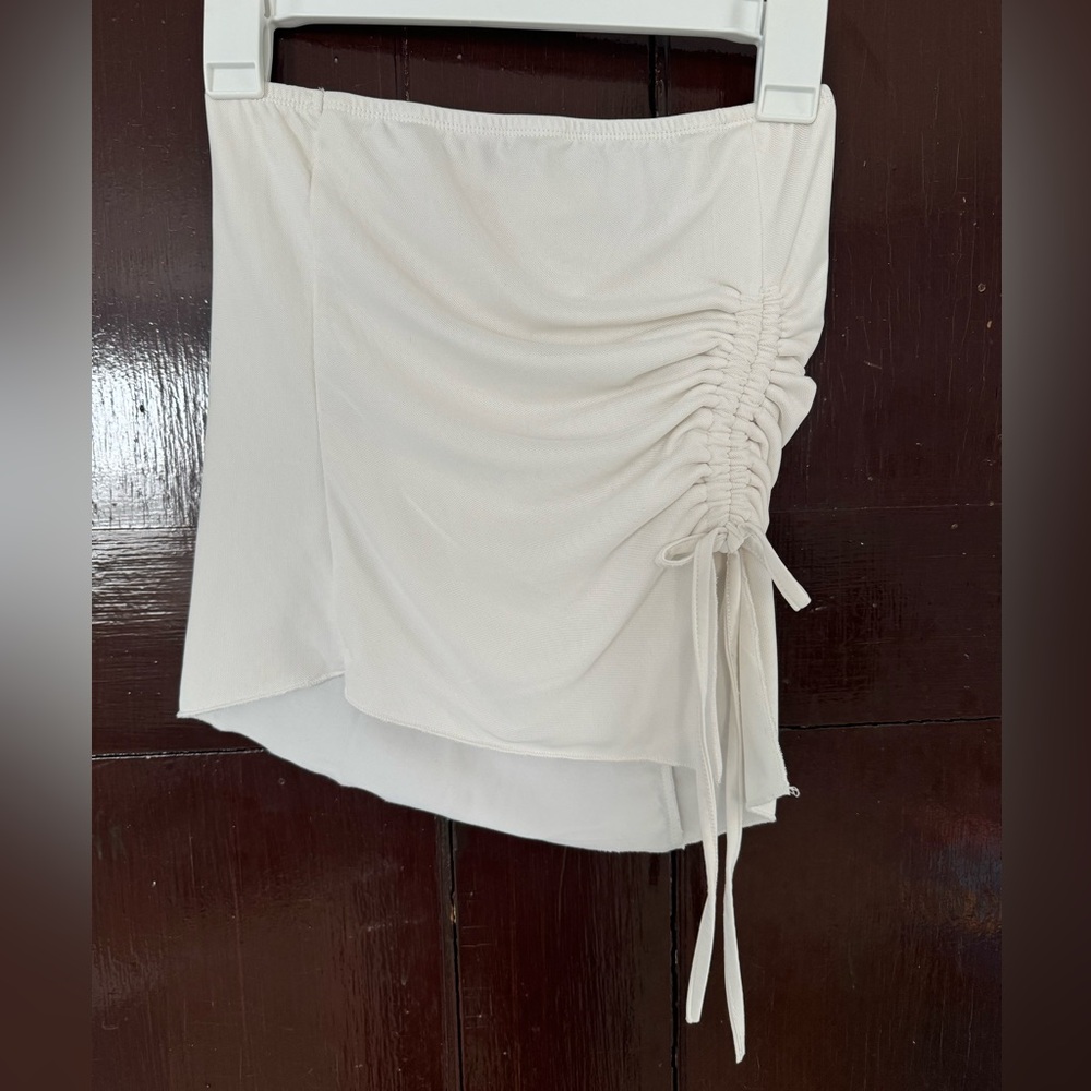 Asymmetrical tube top